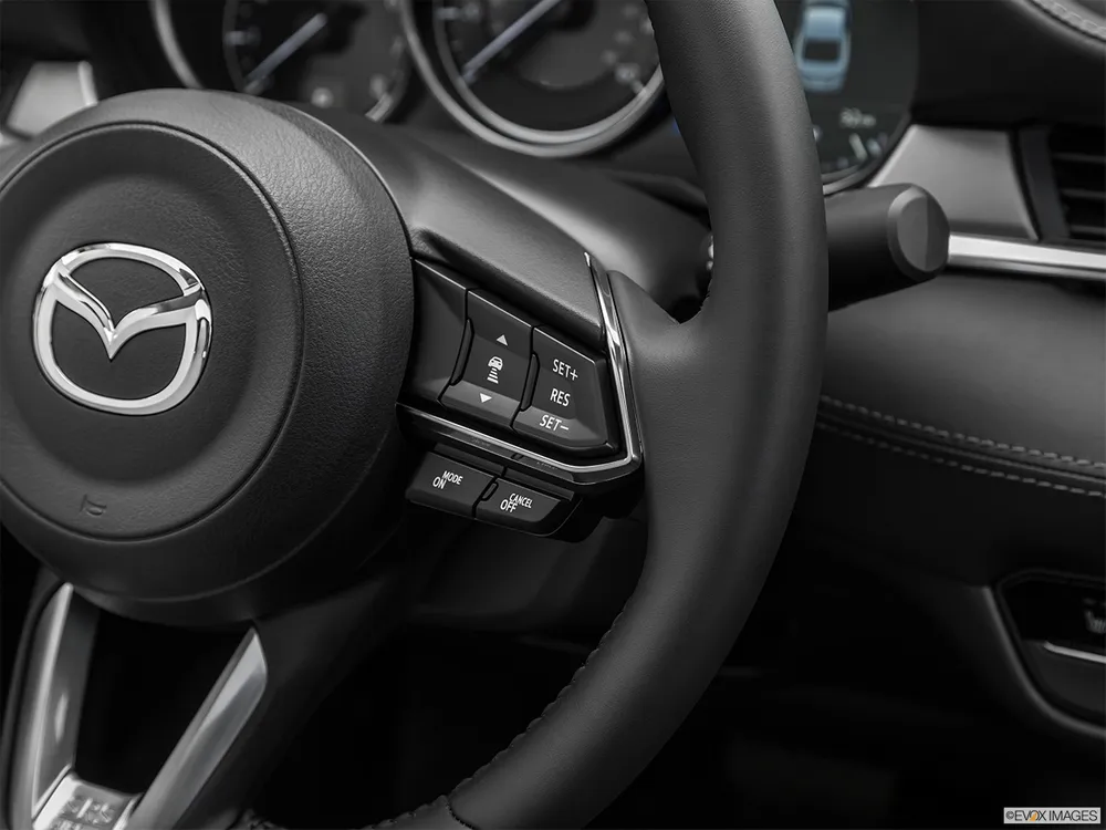 2022 Mazda 6 2.5L V w/ Sunroof