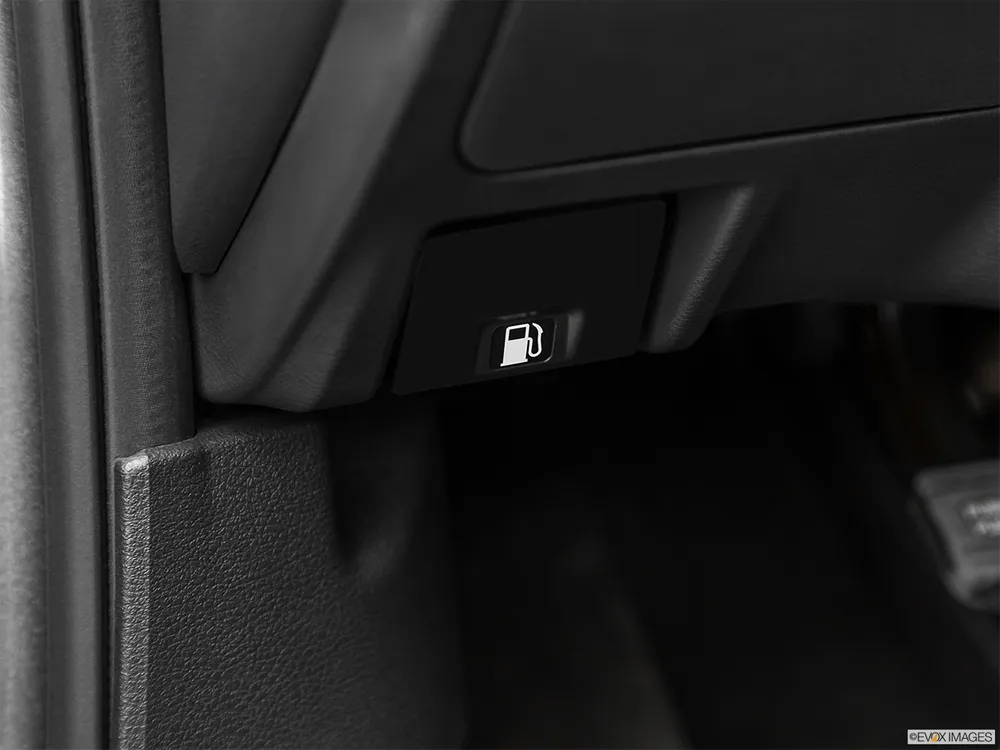 2023 Nissan Sentra 2.0L SR