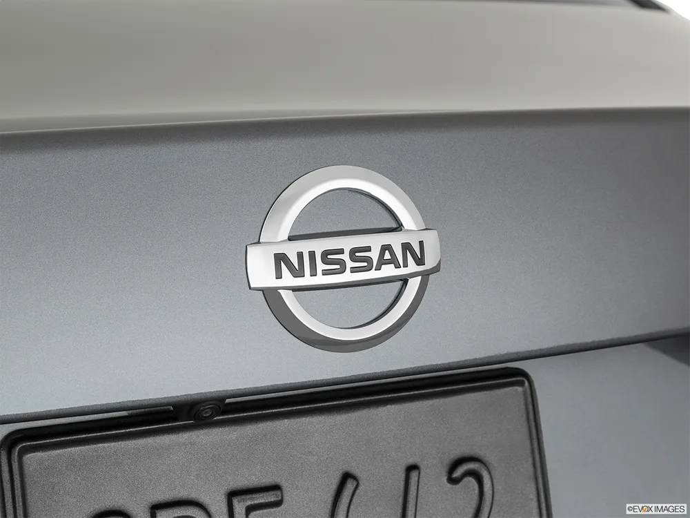 2023 Nissan Sentra 2.0L SR