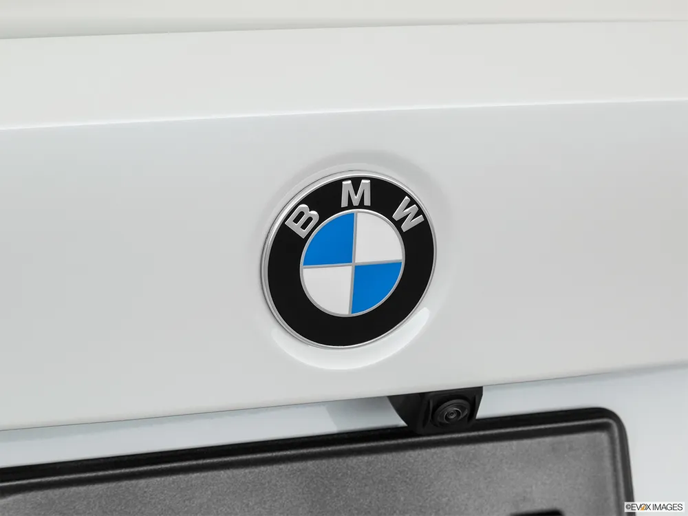 2022 BMW 3 Series 330i