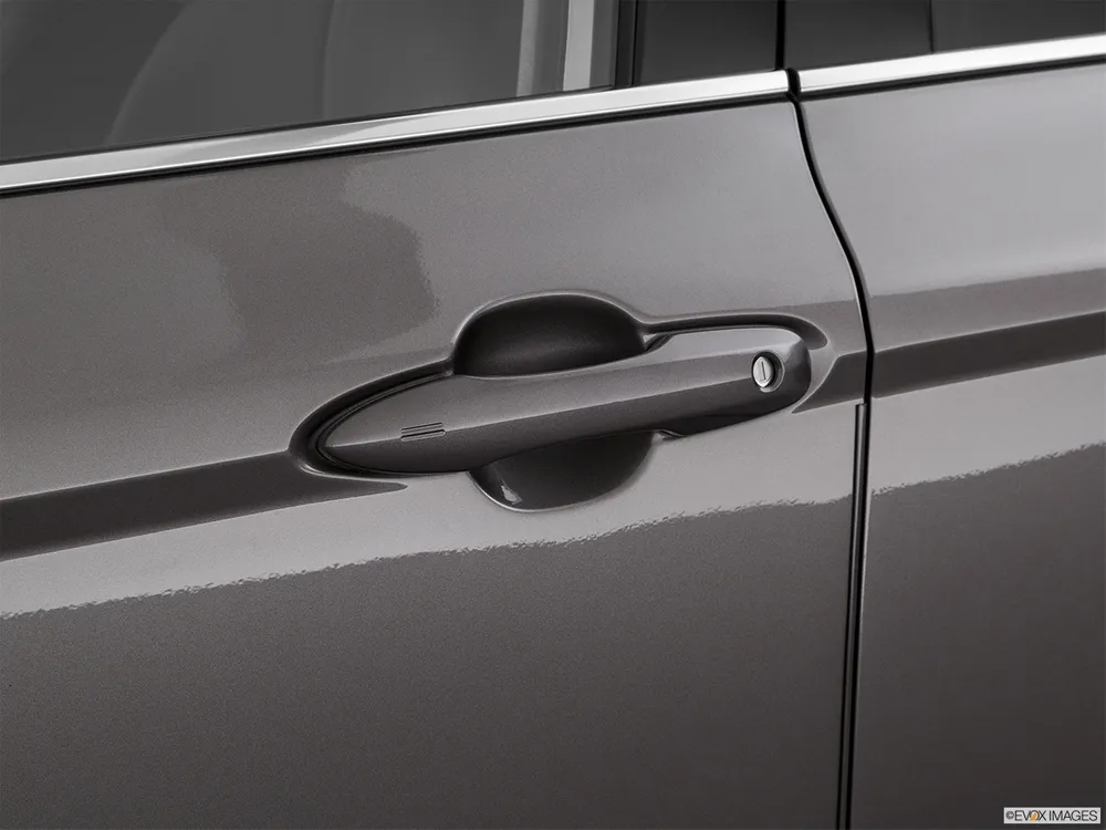 2022 Toyota Camry 2.5L SE (204 HP)