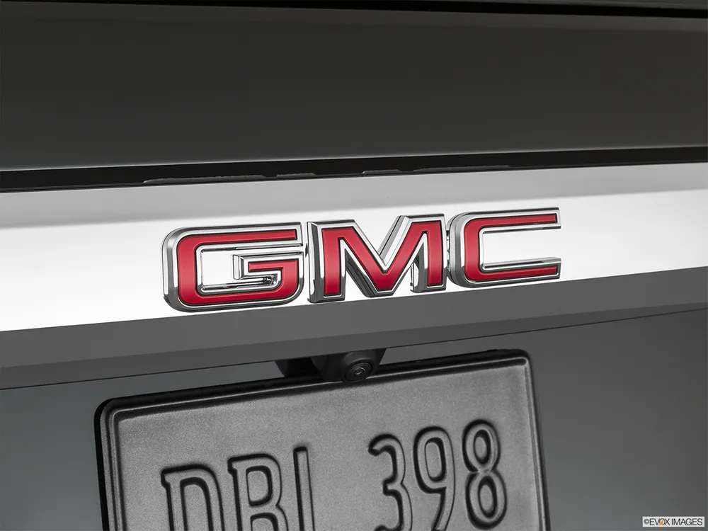 2022 GMC Yukon 5.3 V8 SLE (2WD)