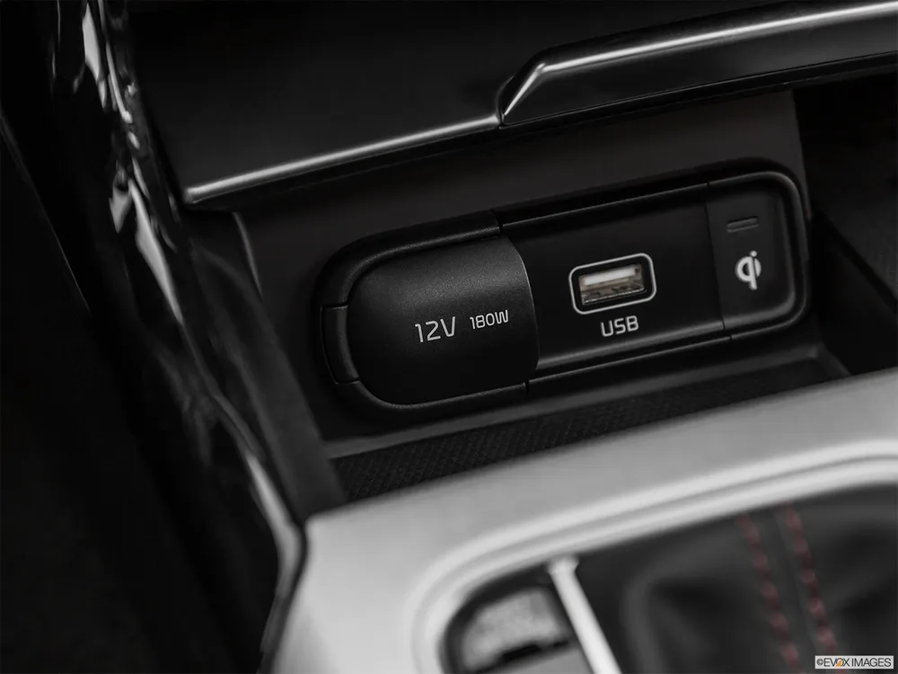 2022 Kia Stinger 2.0T (255 PS)