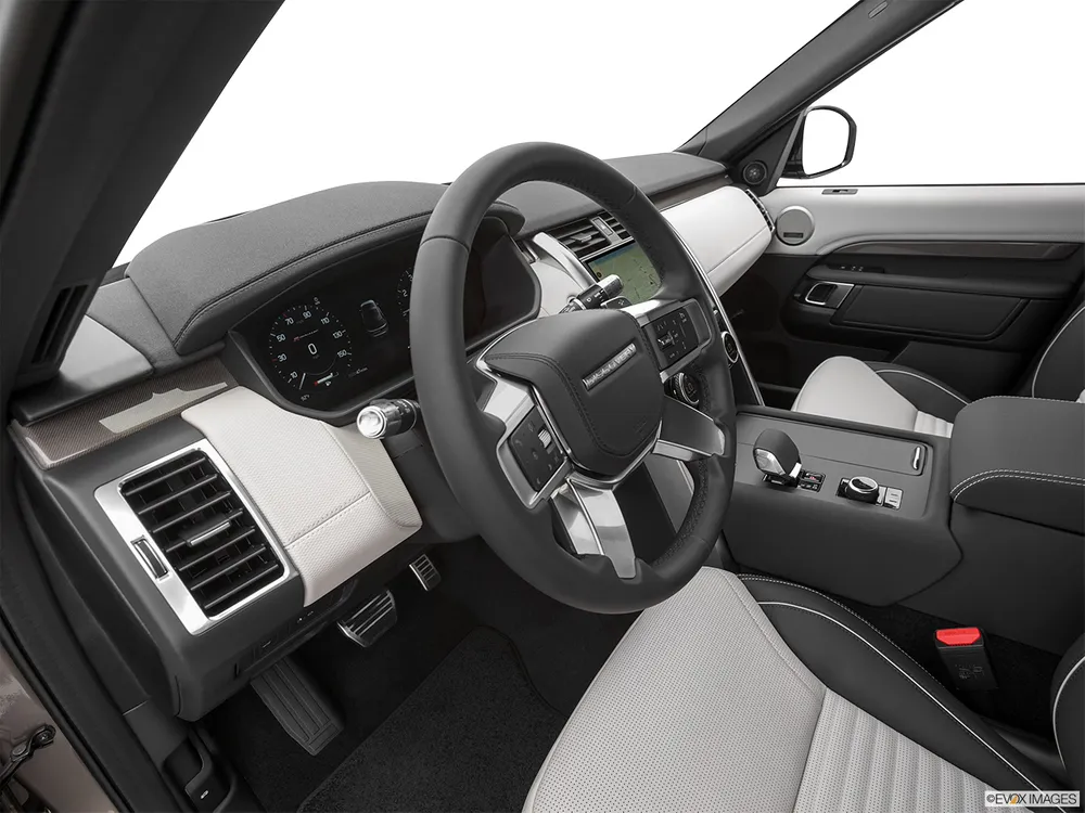 2022 Land Rover Discovery 3.0L R-Dynamic HSE (360 HP)