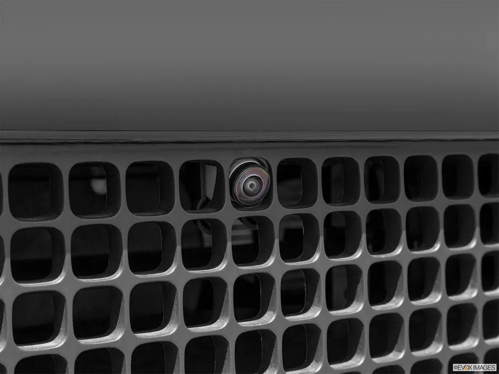 2022 Land Rover Defender 90 X (P400)