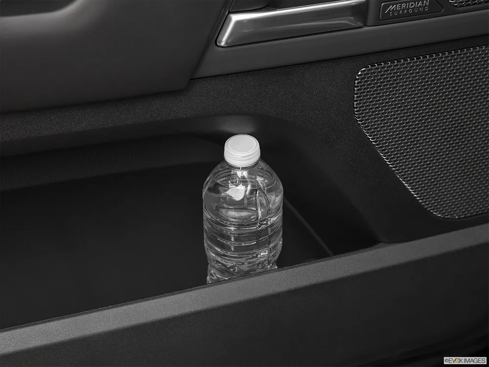 2022 Land Rover Defender 90 X (P400)