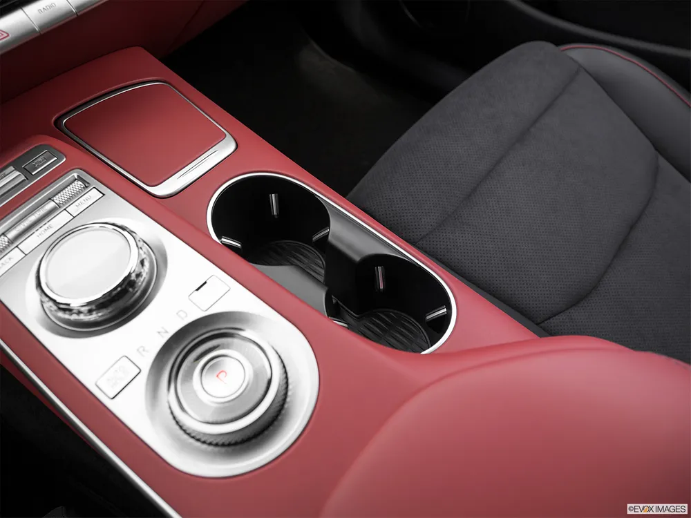 2022 Genesis GV70 3.5T Royal (AWD)