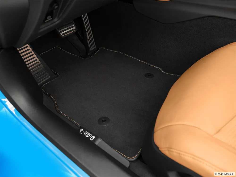 2022 Chevrolet Corvette 6.2L 2LT Convertible