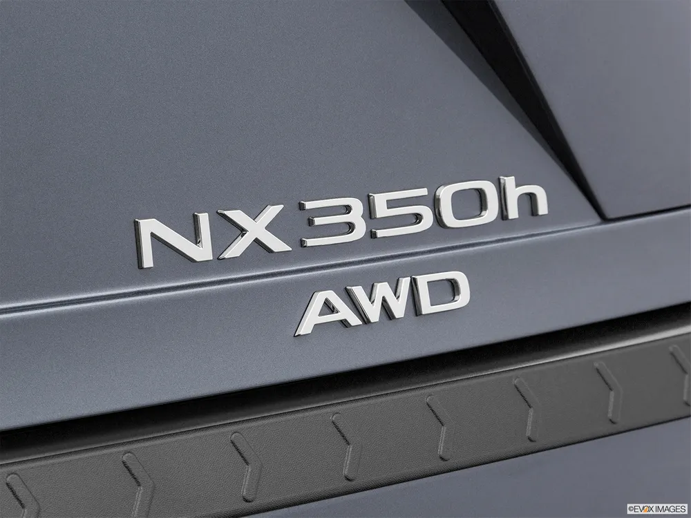2022 Lexus NX 350h Platinum AWD
