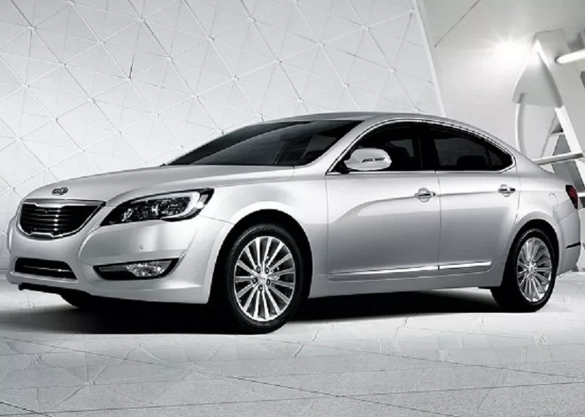 2012 Kia Cadenza 4 Door 3.5L