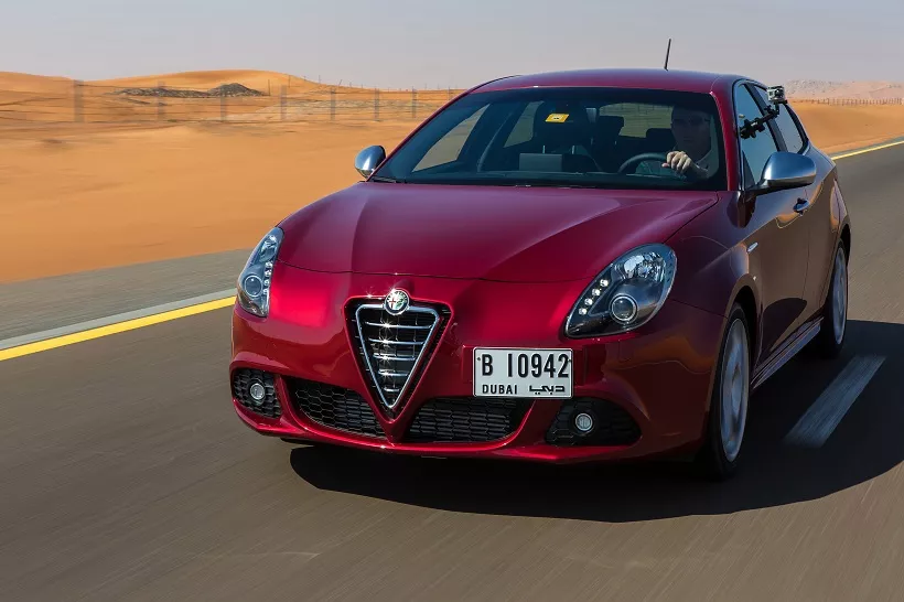 2013 Alfa Romeo Giulietta 1.4L Turbo (Full)