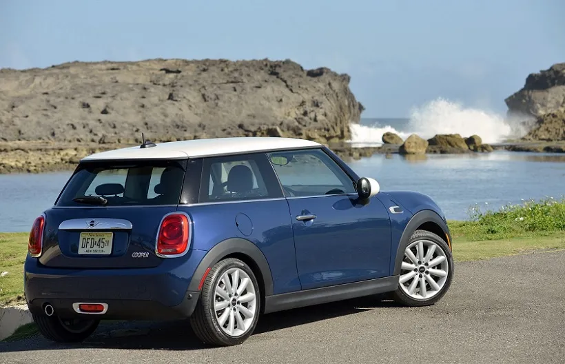 2015 Mini Hatch 5-Door Cooper
