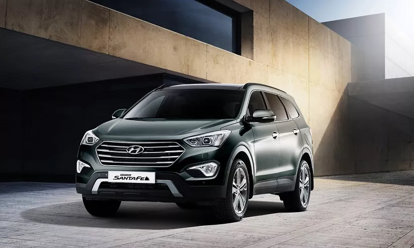 2014 Hyundai Grand Santa Fe 3.3L AWD Base