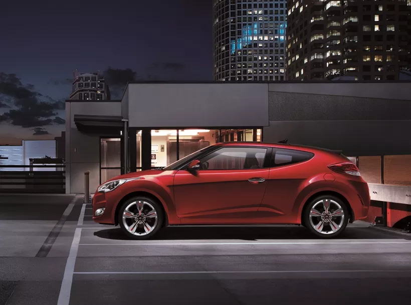 2015 Hyundai Veloster 1.6L Top