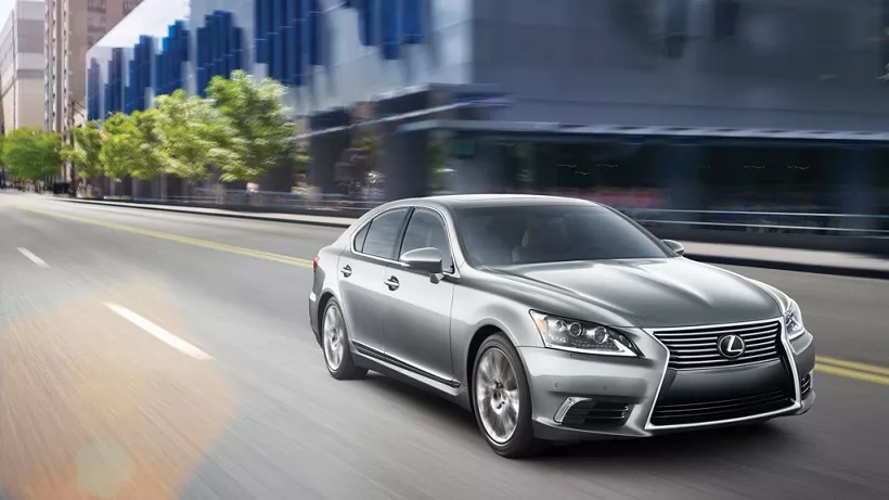 2014 Lexus LS 460 Premier (SWB)