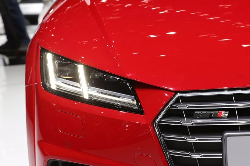 2015 Audi TT Roadster 2.0L (227 HP) Quattro
