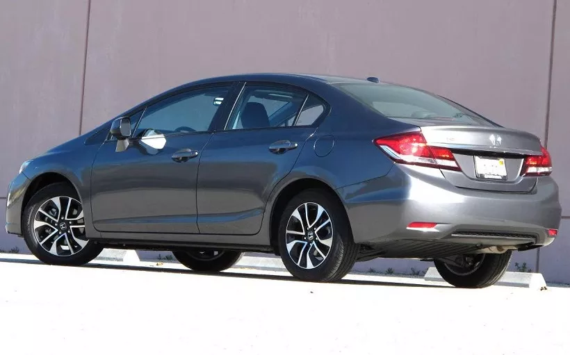 2015 Honda Civic 1.8 EXi