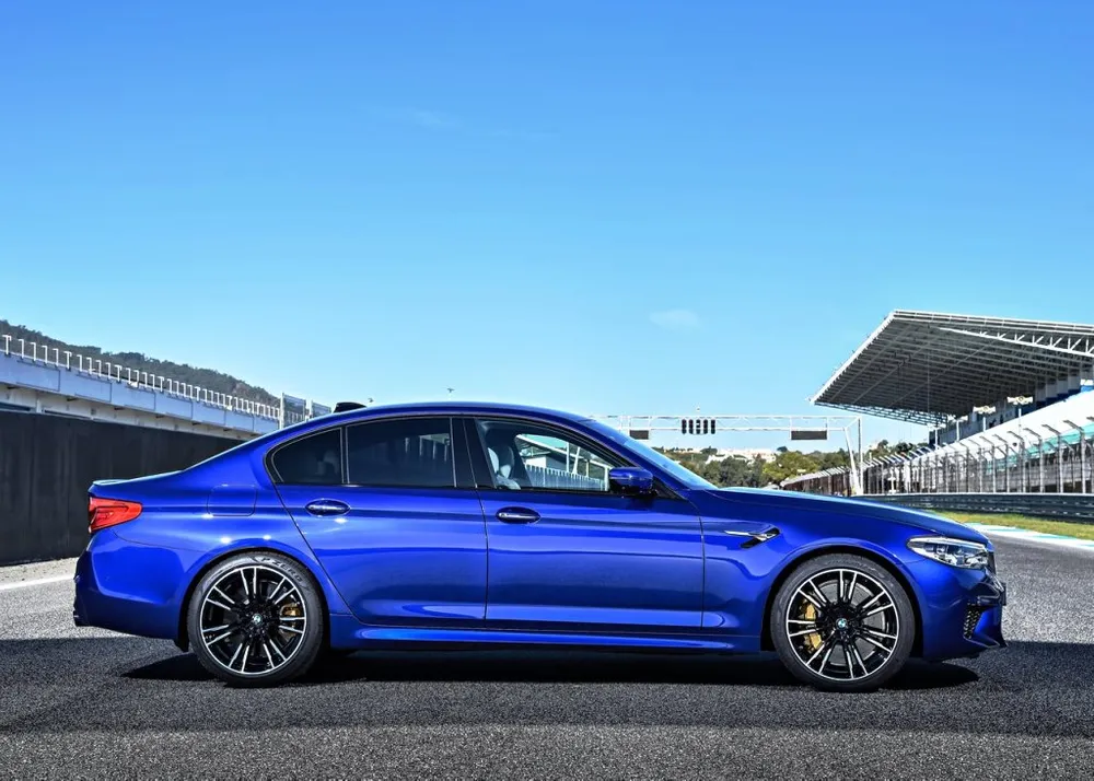 2023 BMW M5 Sedan 4.4T Competition (625 HP)