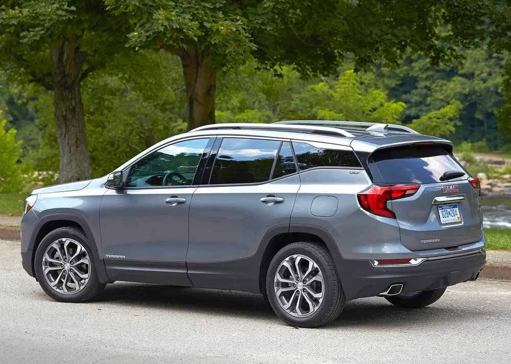 2022 GMC Terrain 1.5T AT4