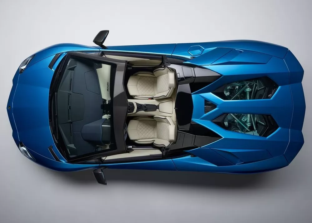 2020 Lamborghini Aventador S Roadster 6.5L V12 (740 HP)
