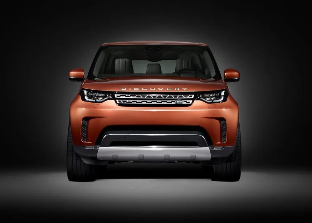 2021 Land Rover Discovery 3.0L V6 HSE (360 HP)