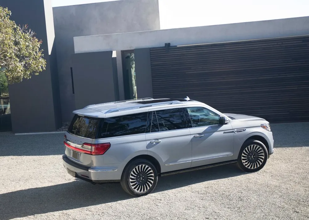 2022 Lincoln Navigator 3.5T Presidential (AWD)
