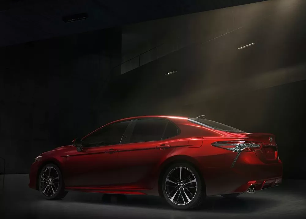 2018 Toyota Camry 3.5L SE+ (298 HP)