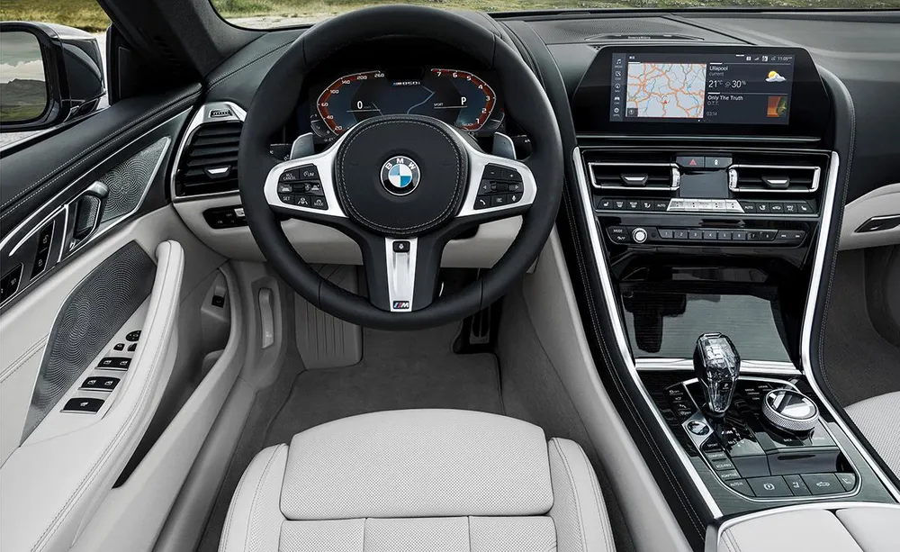 2023 BMW 8 Series Convertible 840i