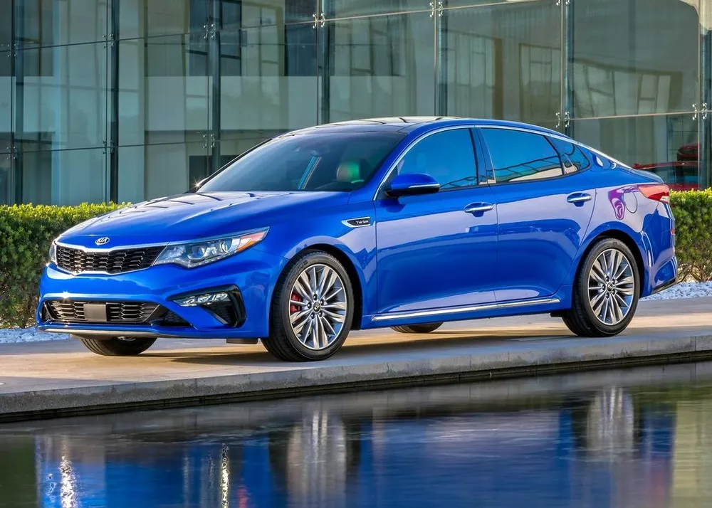 2019 Kia Optima 2.0L T-GDI GT