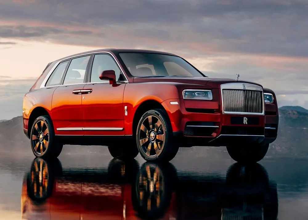 2023 Rolls Royce Cullinan 6.75L Twin-Turbo (563 HP)