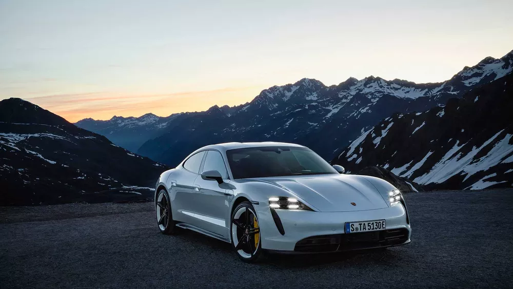 2020 Porsche Taycan Turbo S