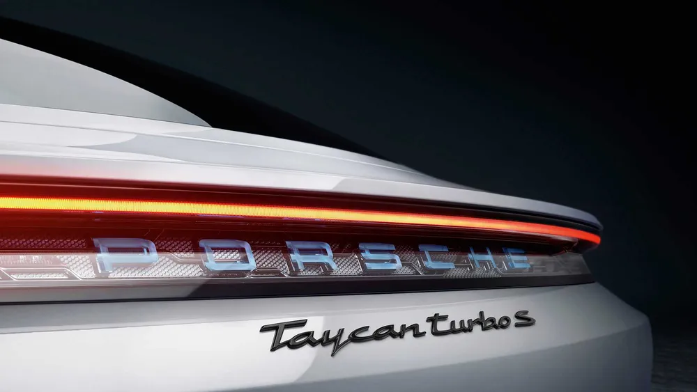 2022 Porsche Taycan Base