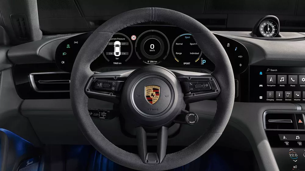 2020 Porsche Taycan Turbo