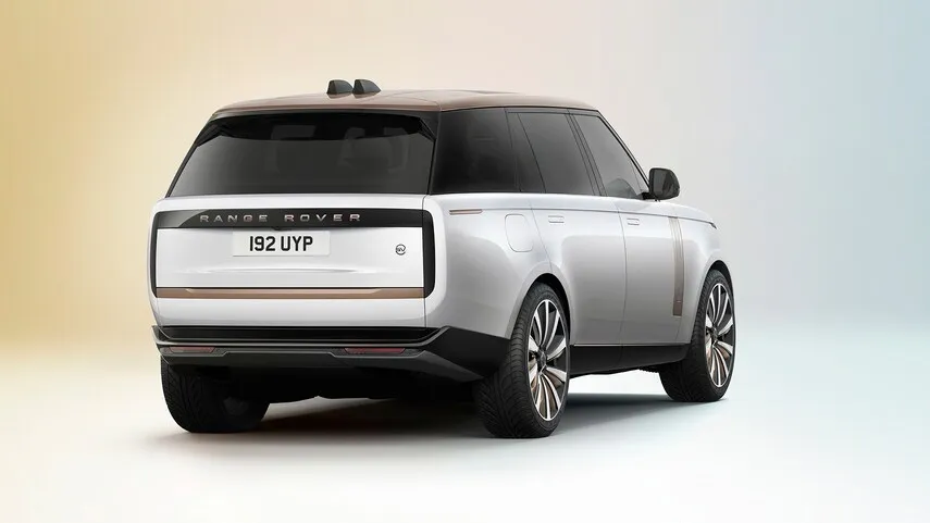 2023 Land Rover Range Rover 3.0T V6 HSE MHEV (400 PS)