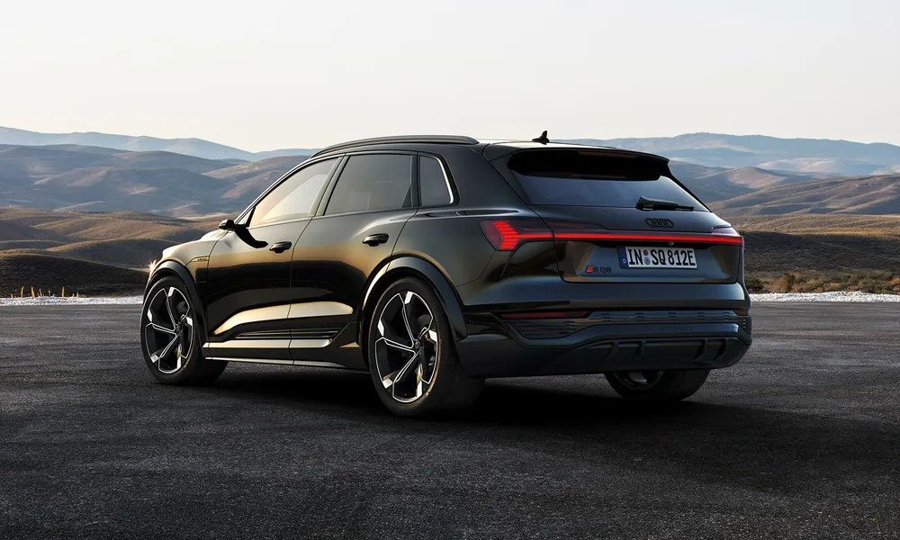 2024 Audi Q8 e-tron Advanced 55 quattro