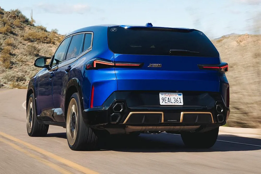 2023 BMW XM V8 650HP