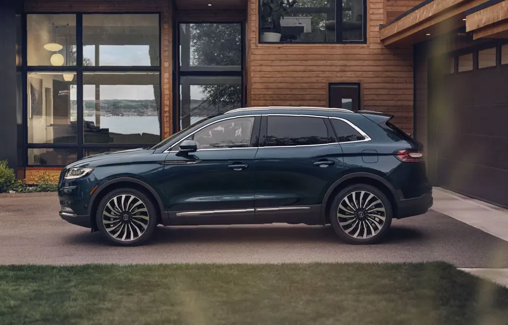 2024 Lincoln Nautilus 2.0T Premier (250 Hp)