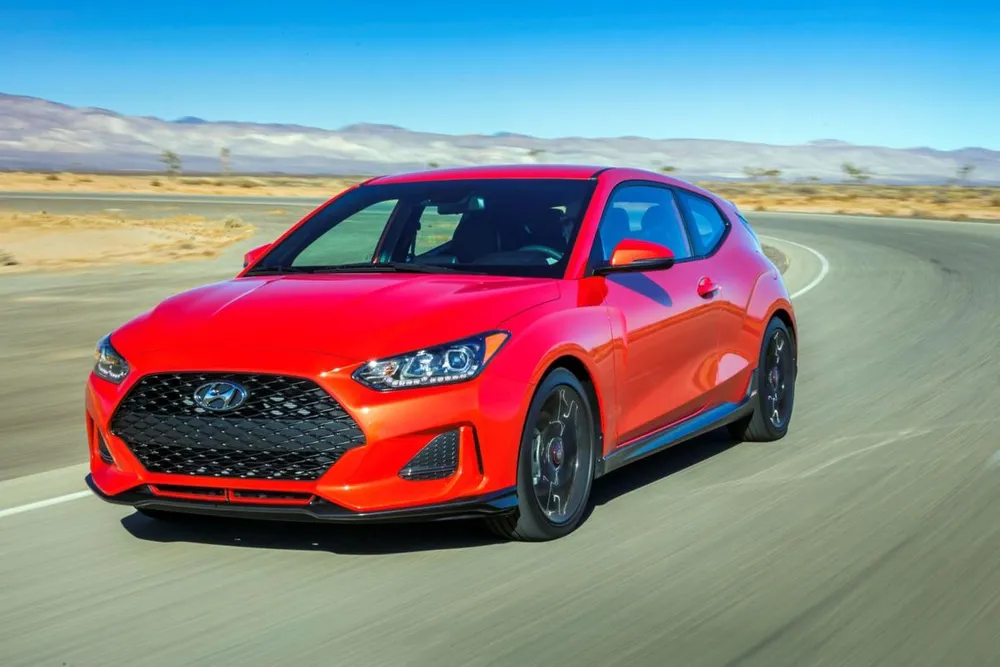 2024 Hyundai Veloster 2.0L MPI Mid