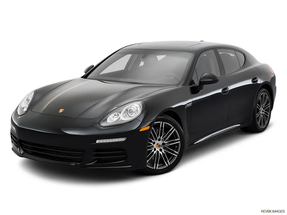 2016 Porsche Panamera Base