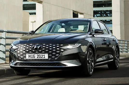 2023 Hyundai Azera 3.5L V6 Mid