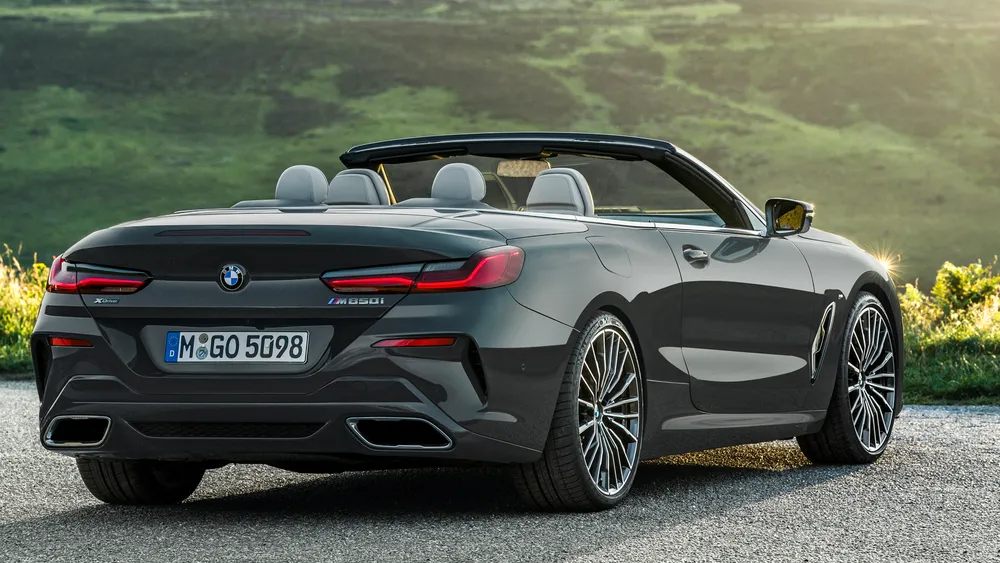 2024 BMW 8 Series Convertible 840i