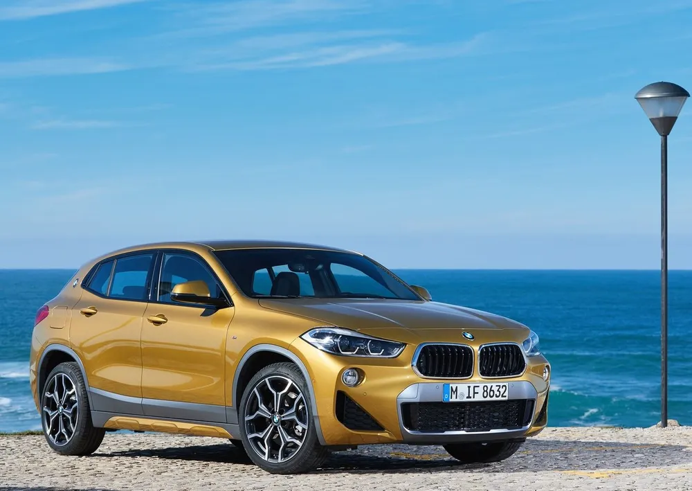 2021 BMW X2 sDrive20i