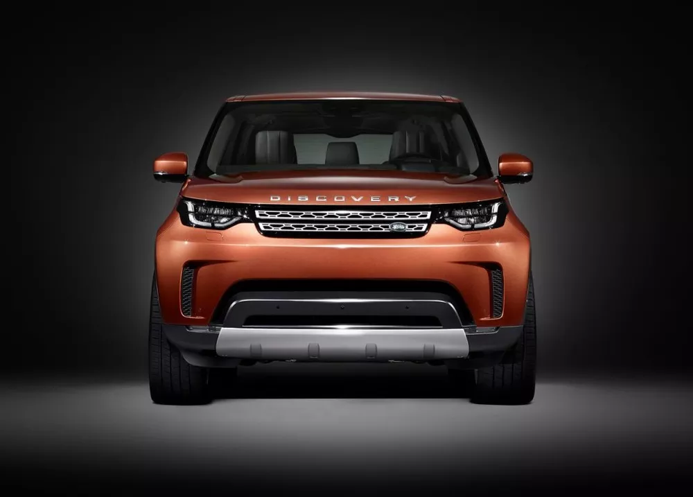 2017 Land Rover Discovery 3.0L SC V6 S