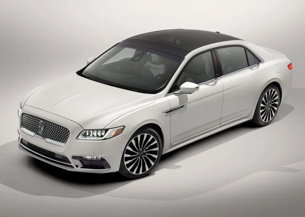 2023 Lincoln Continental 3.7L Premier