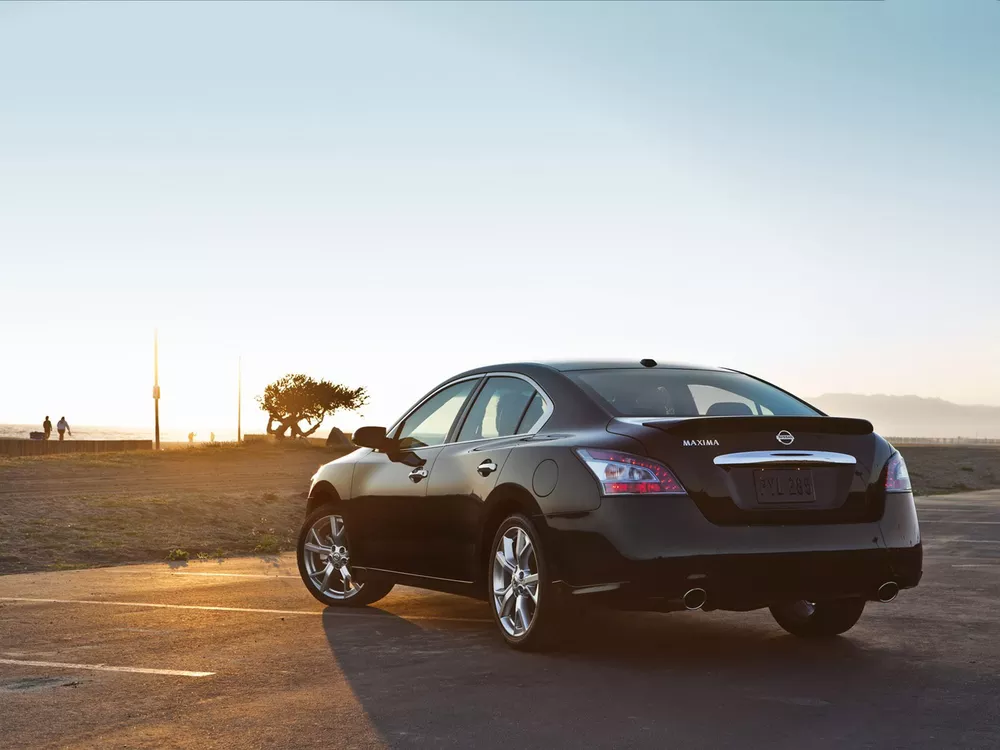 2012 Nissan Maxima SR