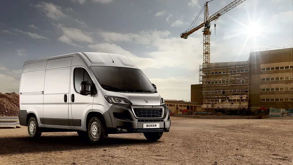 2024 Peugeot Boxer 2.2L Diesel (L4H3)