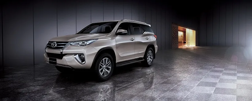 2022 Toyota Fortuner 4.0L GXR