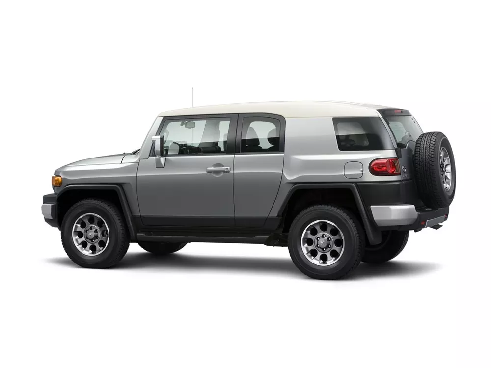 2012 Toyota FJ Cruiser 5 Door 4.0L (Automatic)