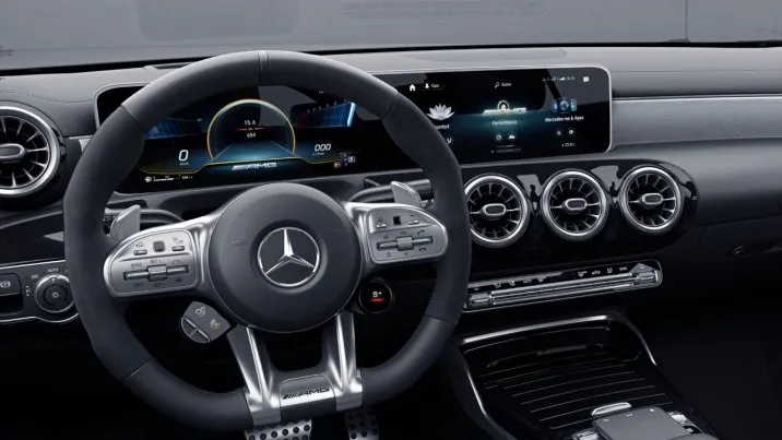 2021 Mercedes-Benz A35 AMG 2.0L 4MATIC