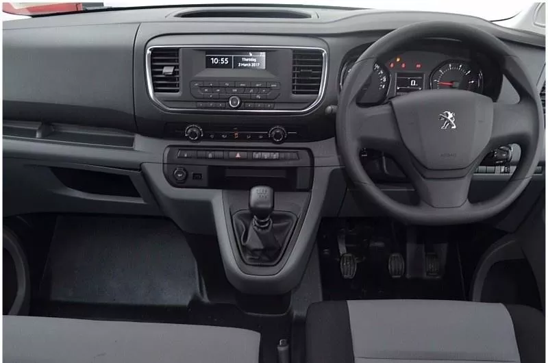 2019 Peugeot Expert Van L3 M/T